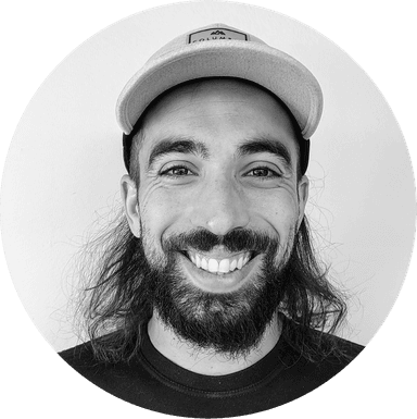 Agu Agustin Vareaworking at Caramel Point as Co-Founder & Software Engineer